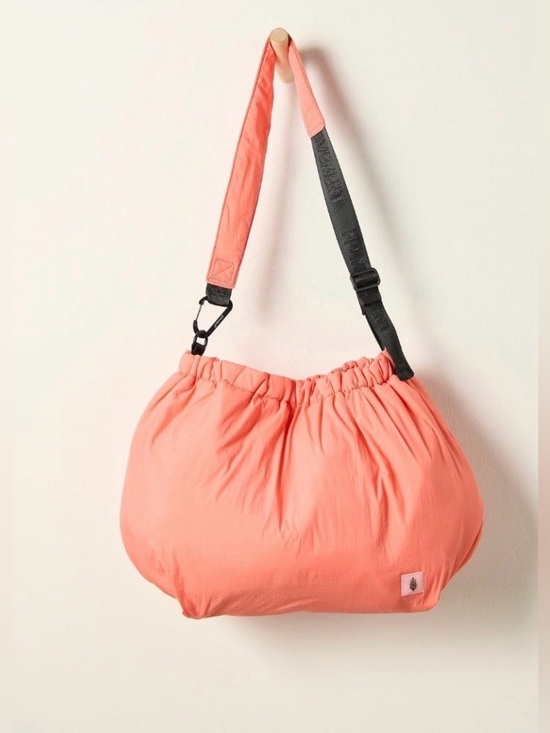 FP Movement by Free People Handbags - FP MOVEMENT by FREE PEOPLE Rest Day Carryall Bag